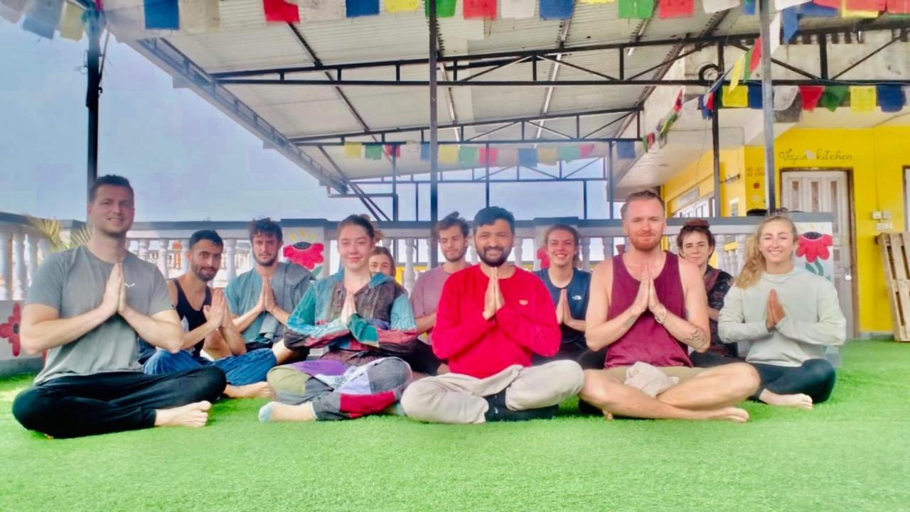 Yog Hostel Katmandu Eksteriør billede