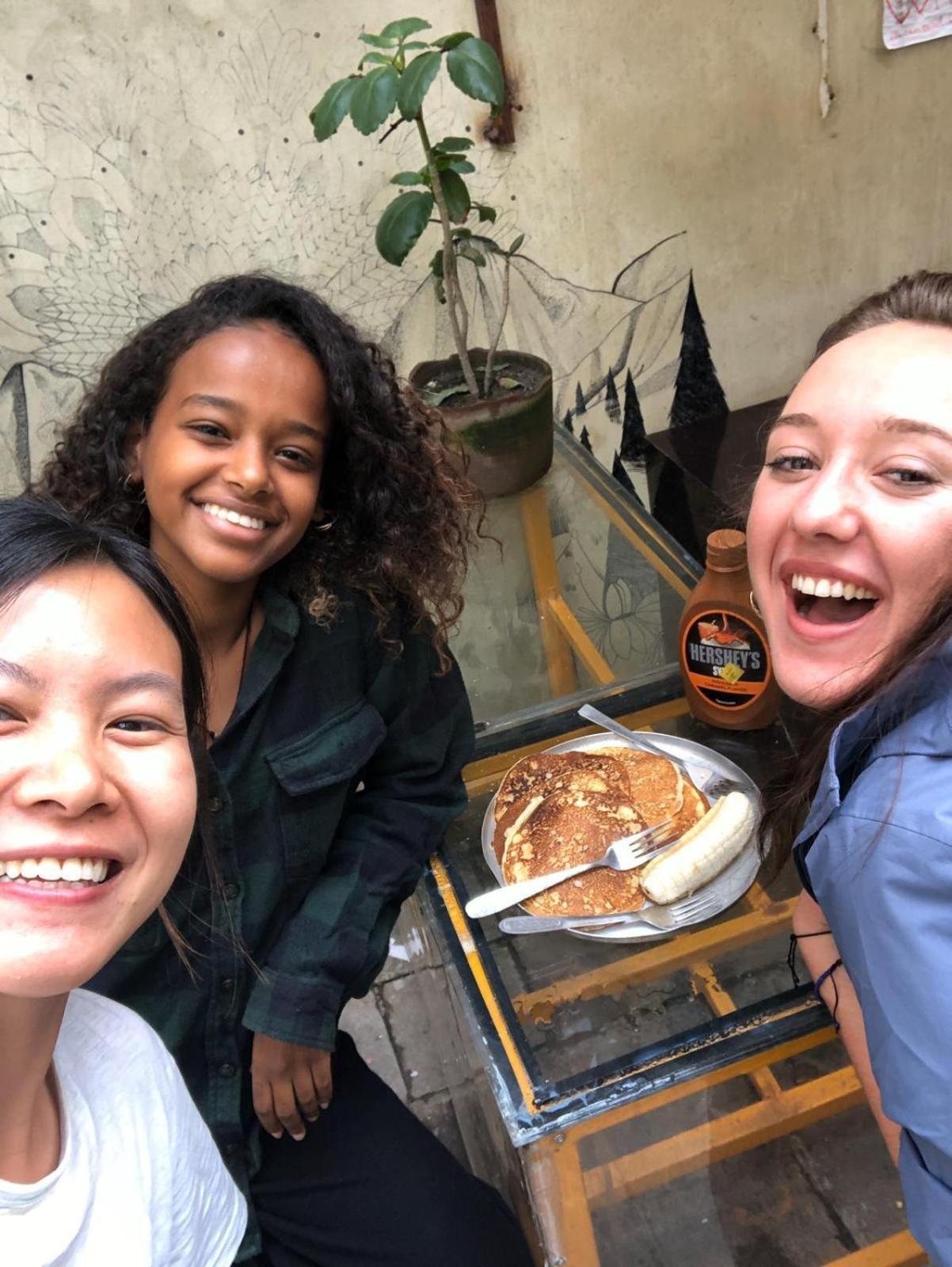 Yog Hostel Katmandu Eksteriør billede
