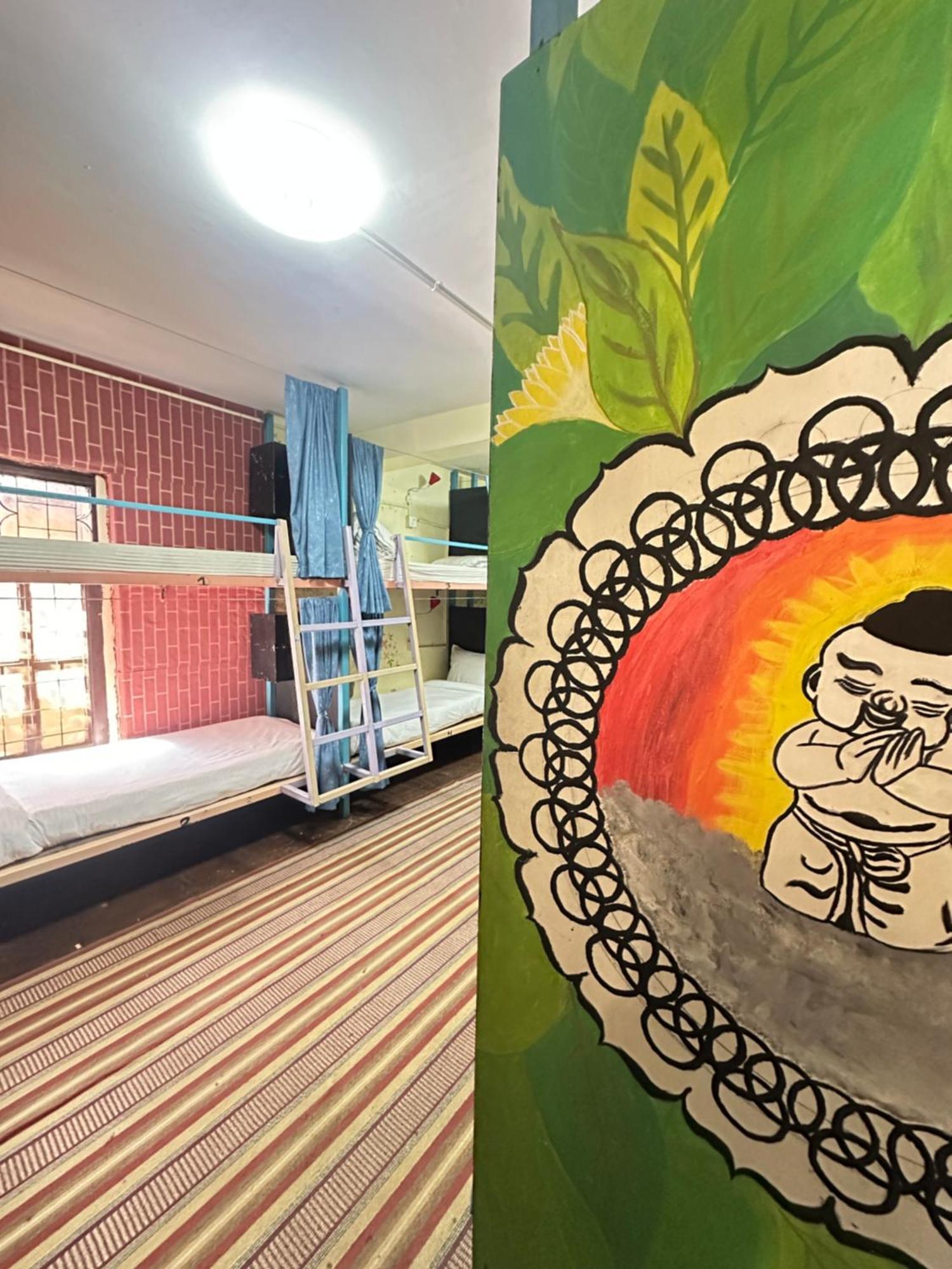Yog Hostel Katmandu Eksteriør billede